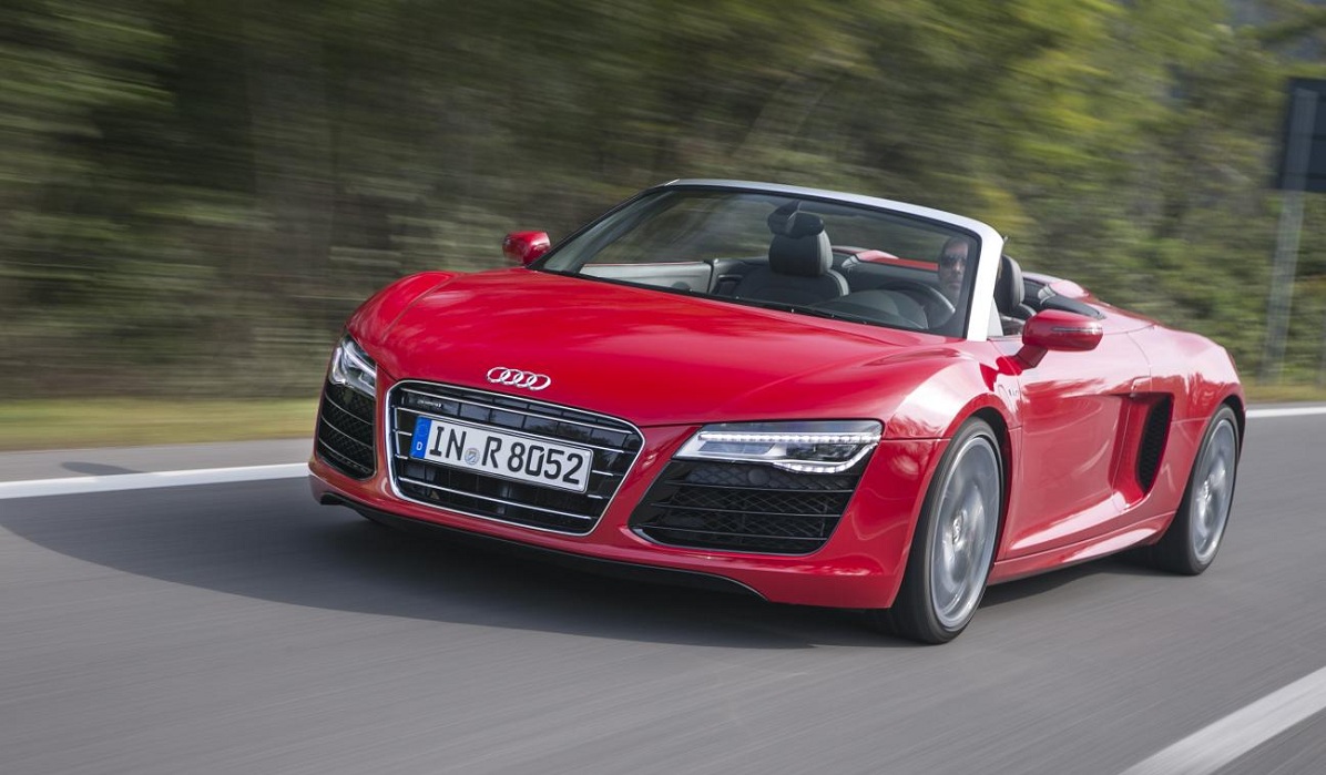 2014 Audi R8 Spyder V10 (4).jpg